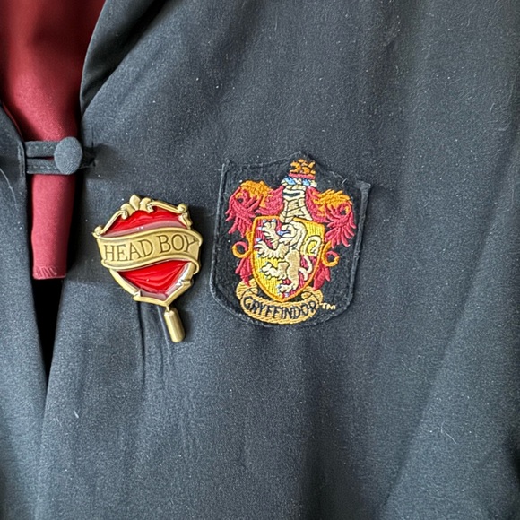 Warner Bros. Other - ⚡️ Harry Potter Wizarding World Gryffindor Robe ⚡️